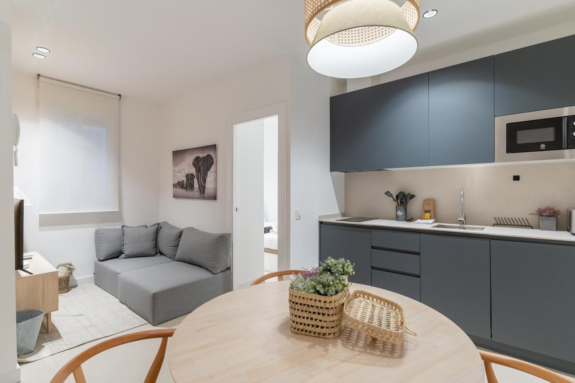 Modern And Cozy-1bedroom 1bathroom-azca *